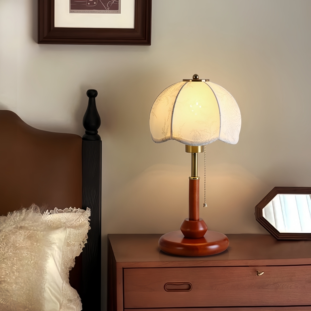 مصباح طاولة قبة مزخرفة بتصميم  - مراجعة Up Lighting Decor وسعره